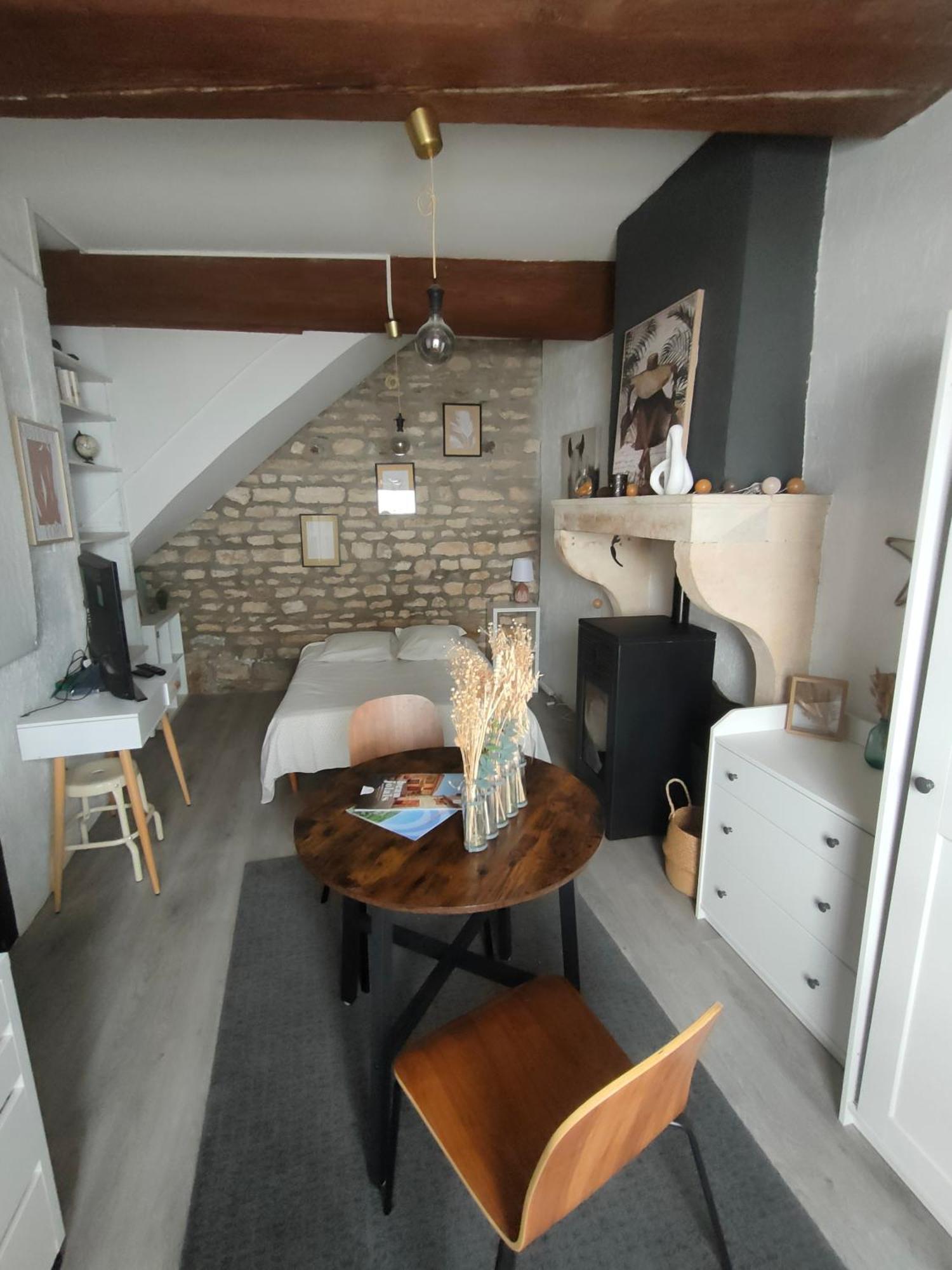 La Chamade En Beaujolais Bed & Breakfast Anse Bagian luar foto